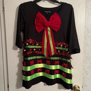 Size 1XL Christmas shirt. Hand made